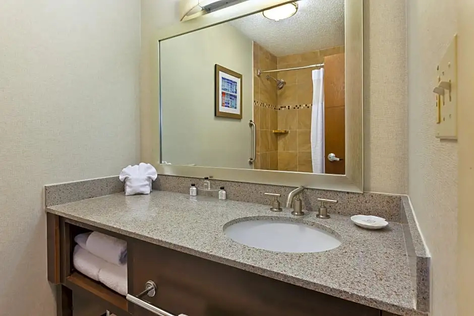 Crowne Plaza Columbus North- Worthington by IHG - Chambres