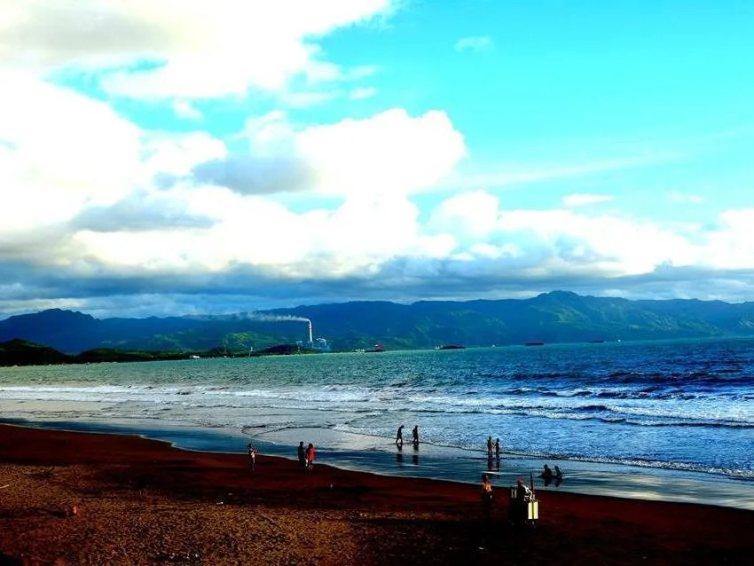 Beach & Waterfront