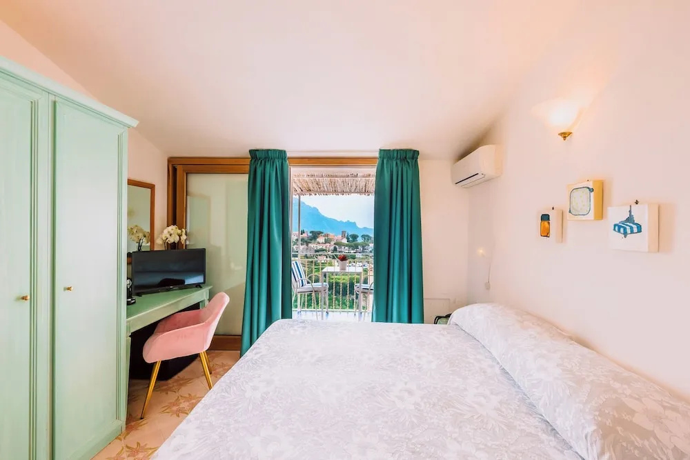 Classic room