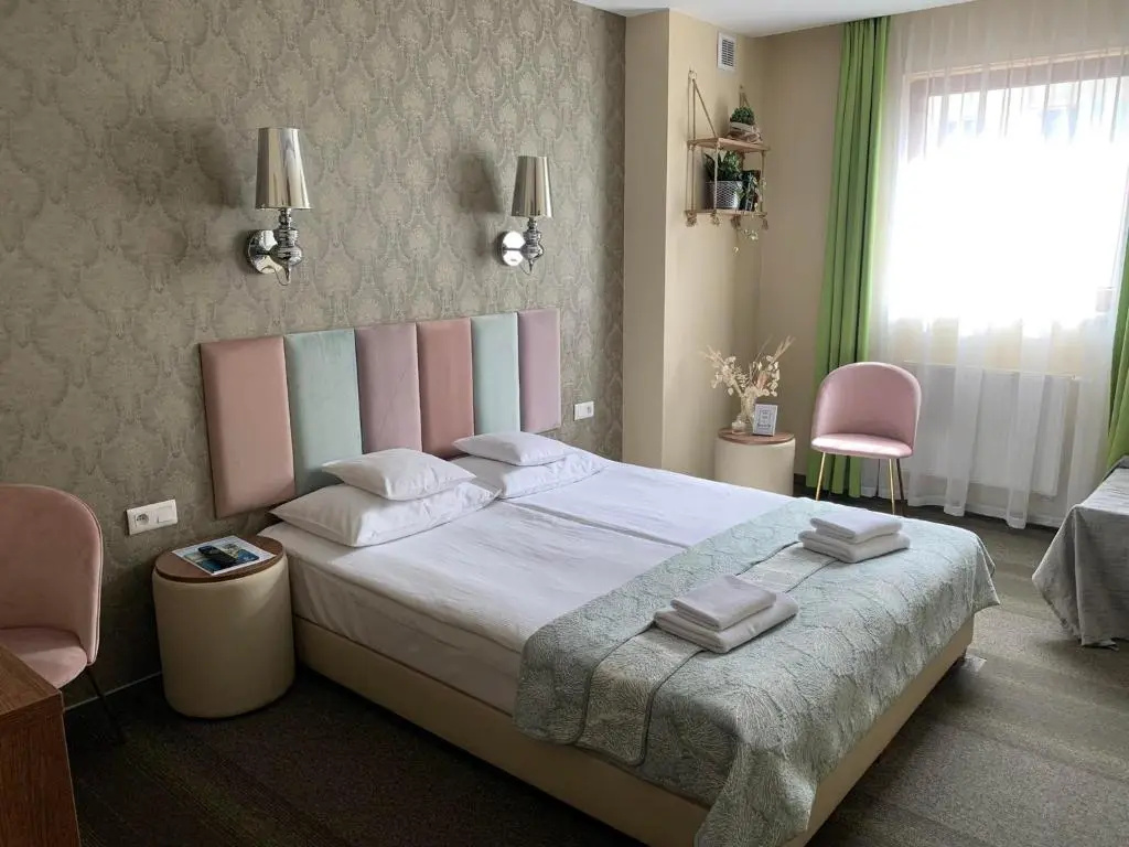 Standard Double room (full double bed)
