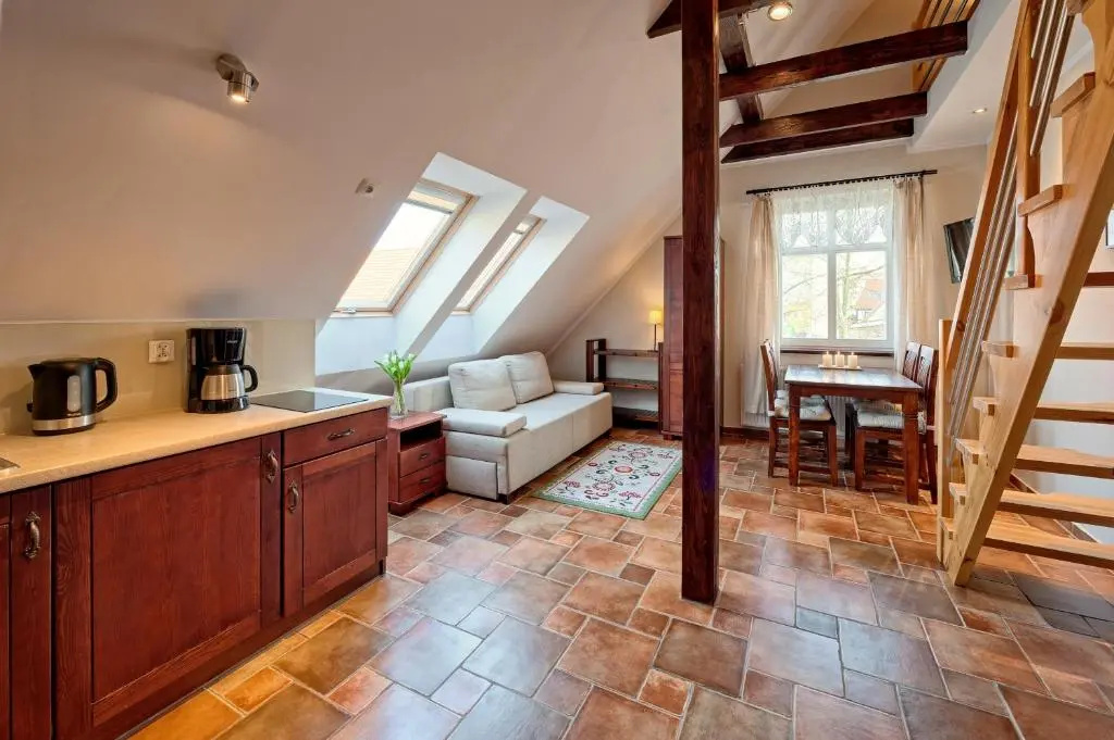 Standard Quadruple Duplex room