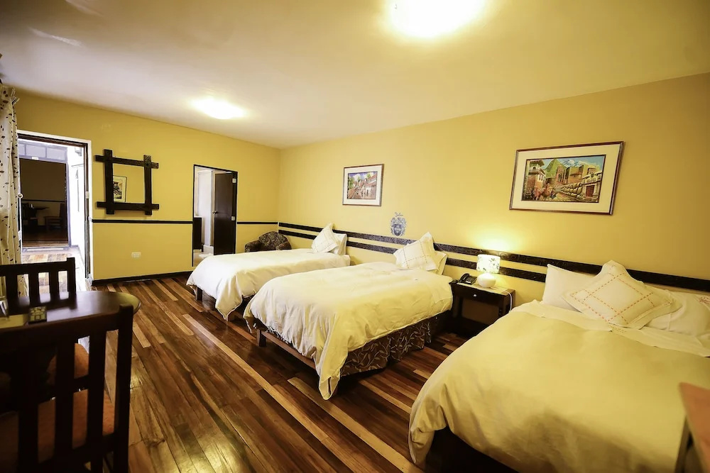 Yabar Hotel Plaza - Chambres