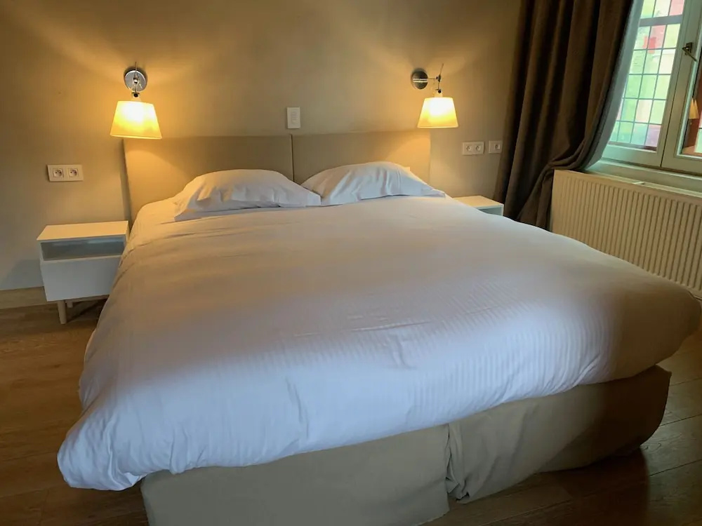 1 Bedroom Standard Family room with city view