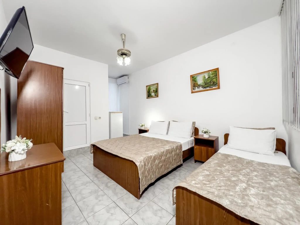 Comfort room