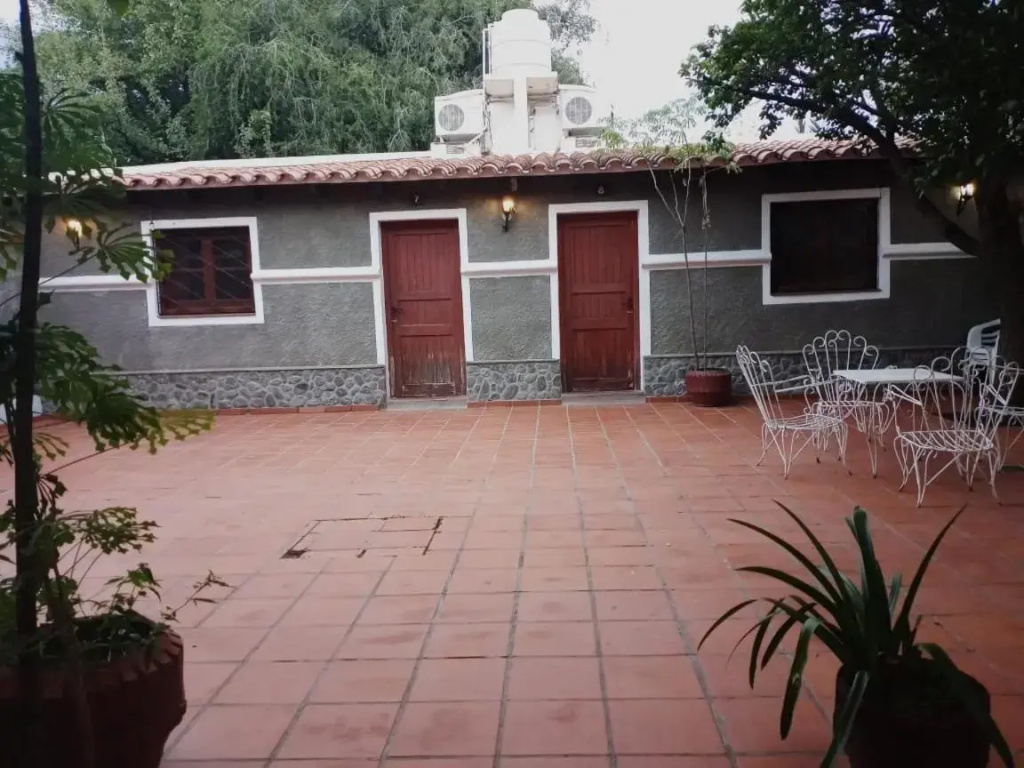 Hostal "El Portal de las Viñas"