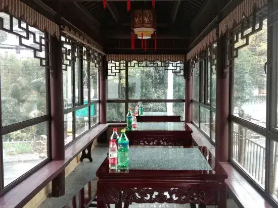 Damingshan Juxianlou Homestay
