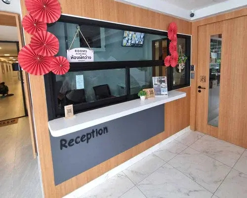 Ratchadadome Hostel Bangkok