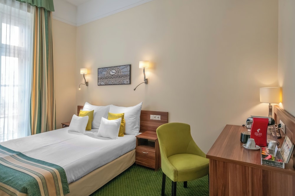 Standard Double room (full double bed) (bed type is subject to availability)