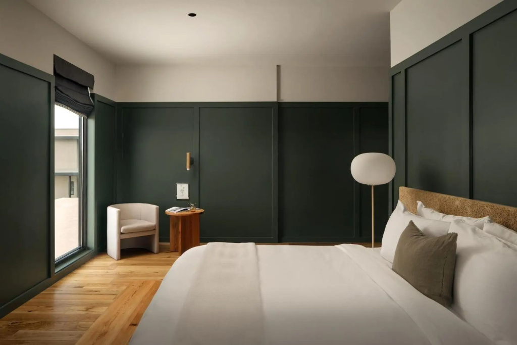 Albert Hotel — 5