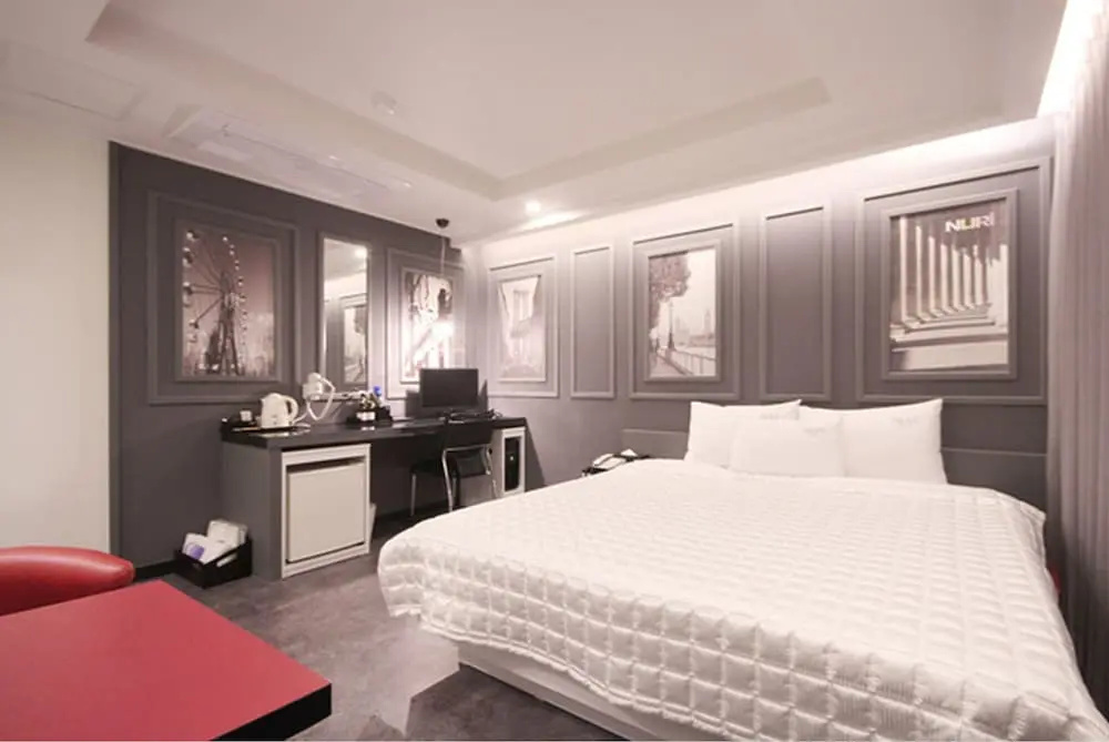 Hotel photo 30