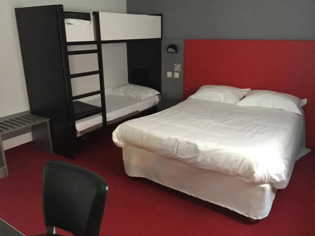 Brit Hotel Confort Marvejols - Chambres