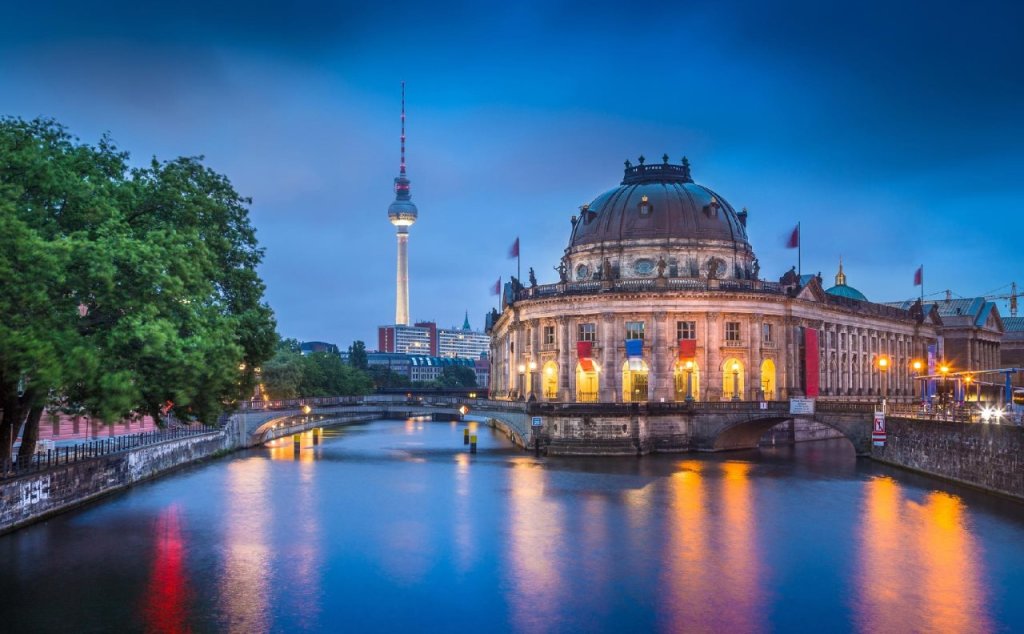 MIDI Inn - Parkhotel Mitte in Berlin image