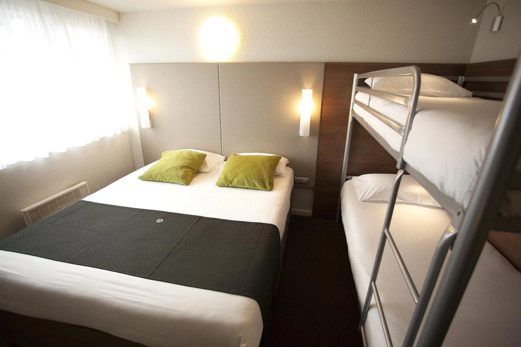 Voir la photo 3 — Hotel Campanile Bourges Nord- Saint Doulchard