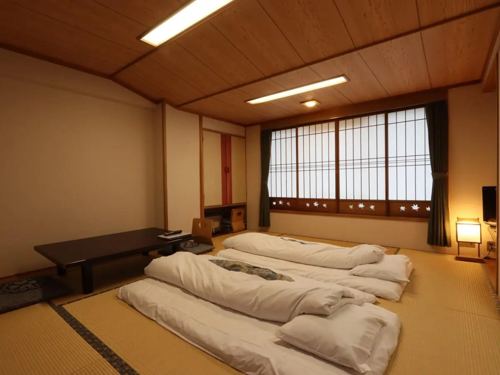 Nishiki-no-Yu Jimotoya - Général