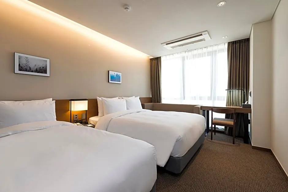 Family Double room (twin beds)