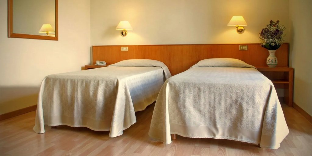 Hotel Plaza - 5
