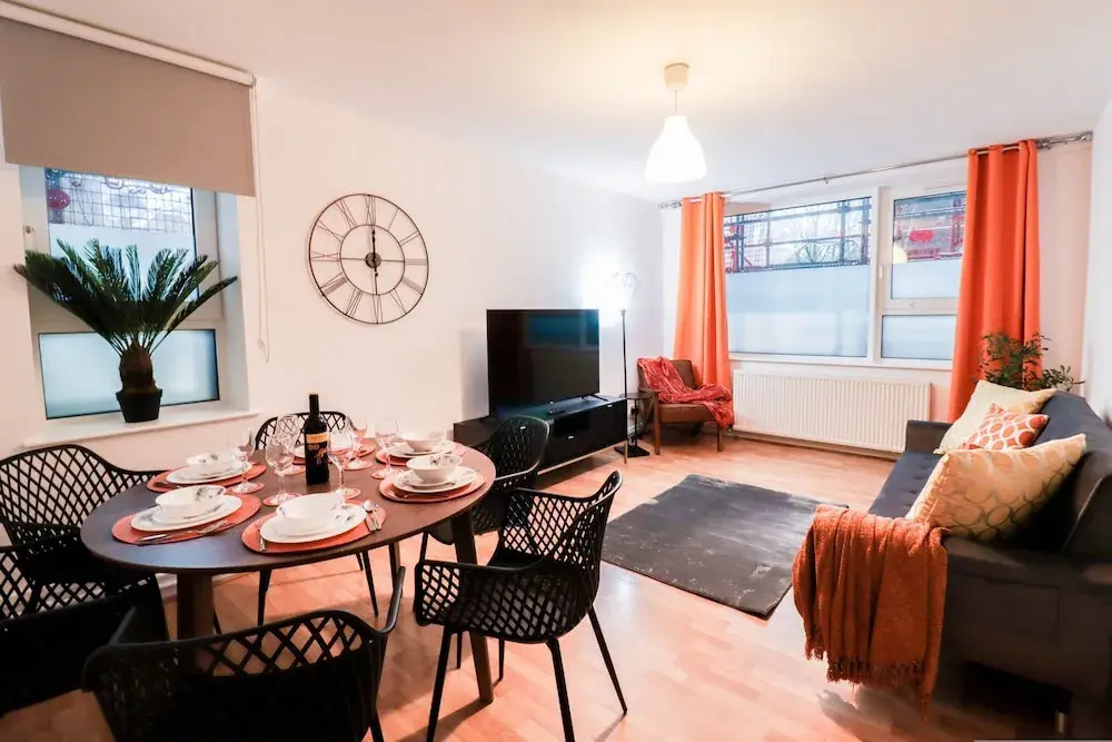 Gorgeous 3 Bedroom Hampstead Property