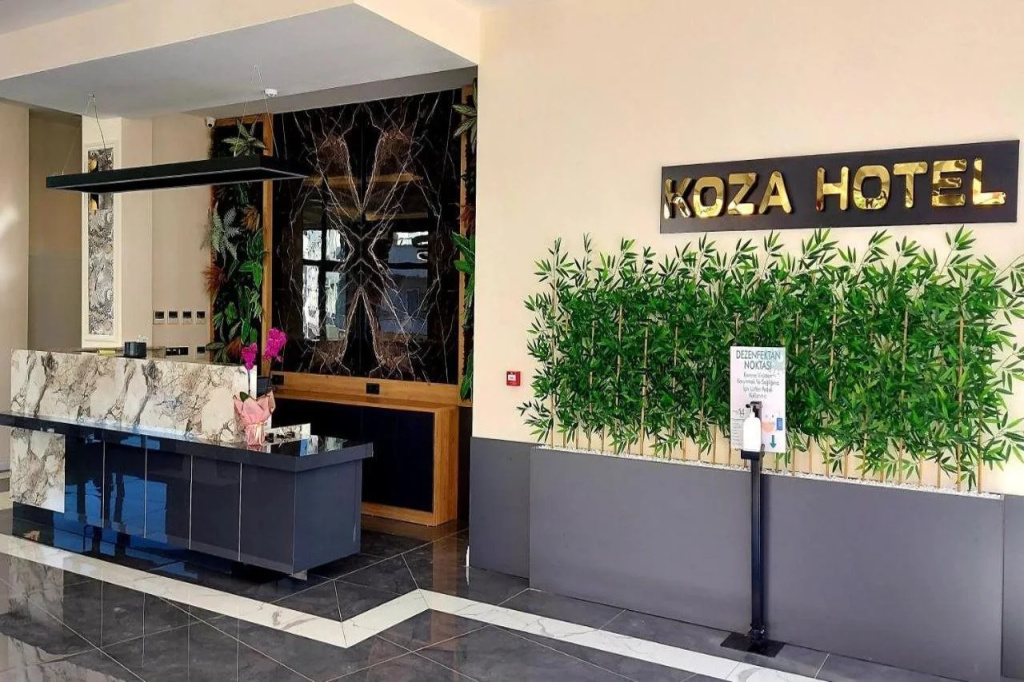 Hotel photo 2