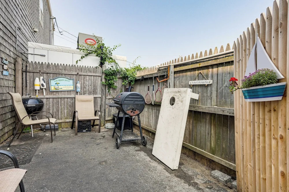 Family Beach Days: Dog-friendly Cape Cod Condo