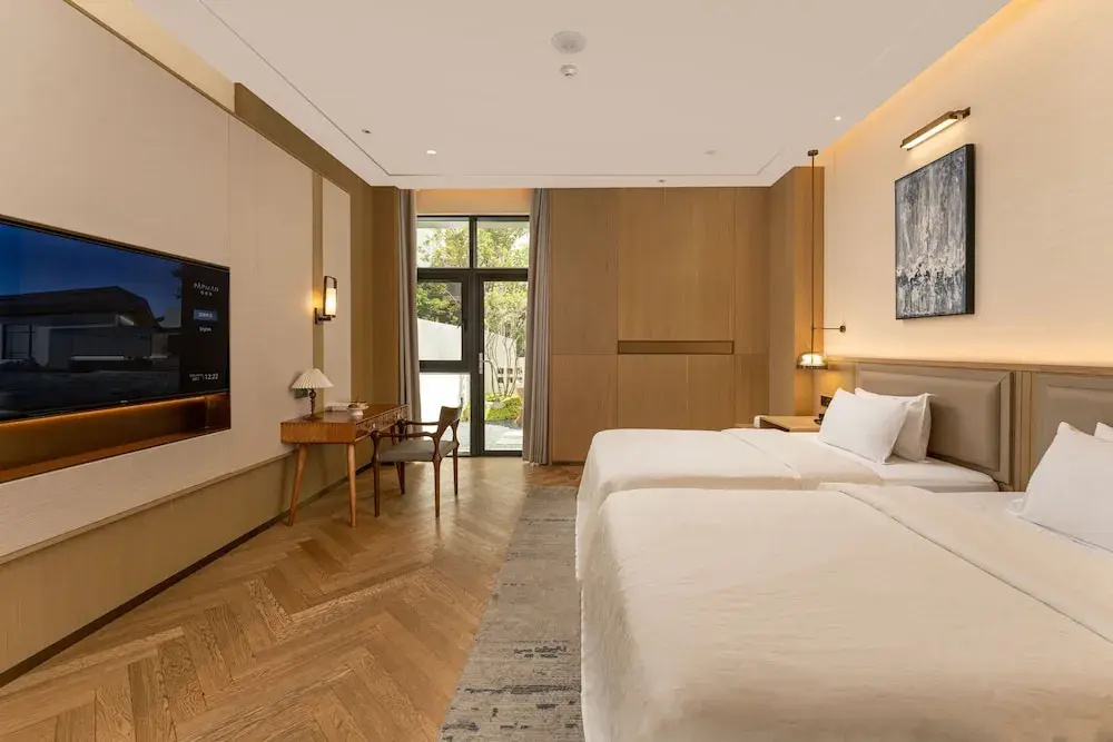 Comfort Double room with courtyard view (twin beds)