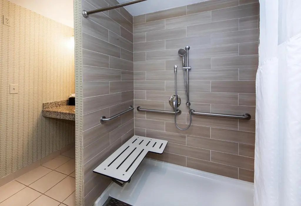 Holiday Inn St. Louis Arpt West-Earth City by IHG - Chambres