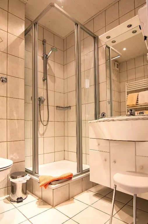 Garni Hotel & Ferienwohnungen Seeschlößchen - Chambres