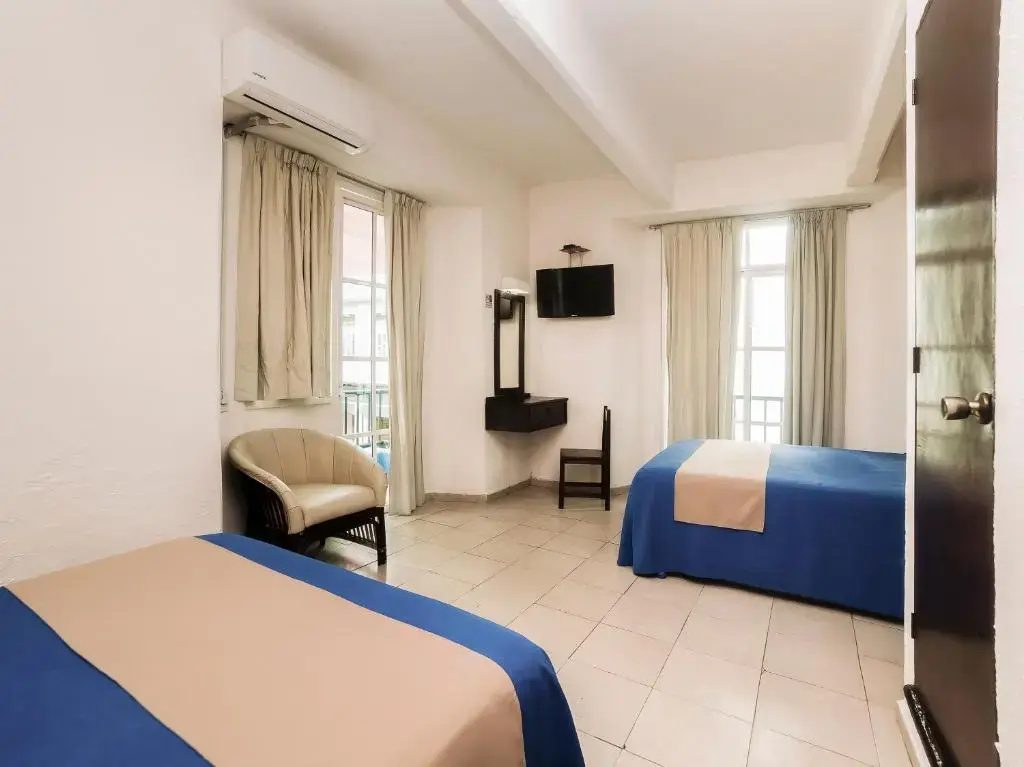 Standard Double room (twin beds)