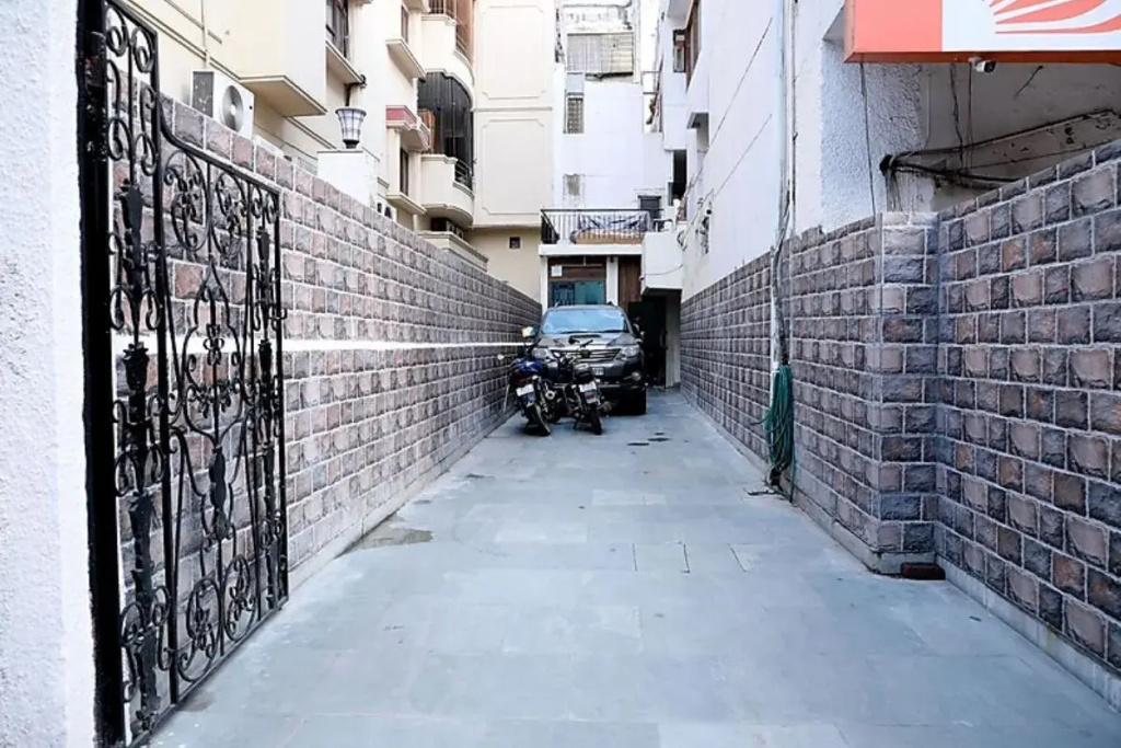 2bhk Fortune Homel-96a Saket Near Max