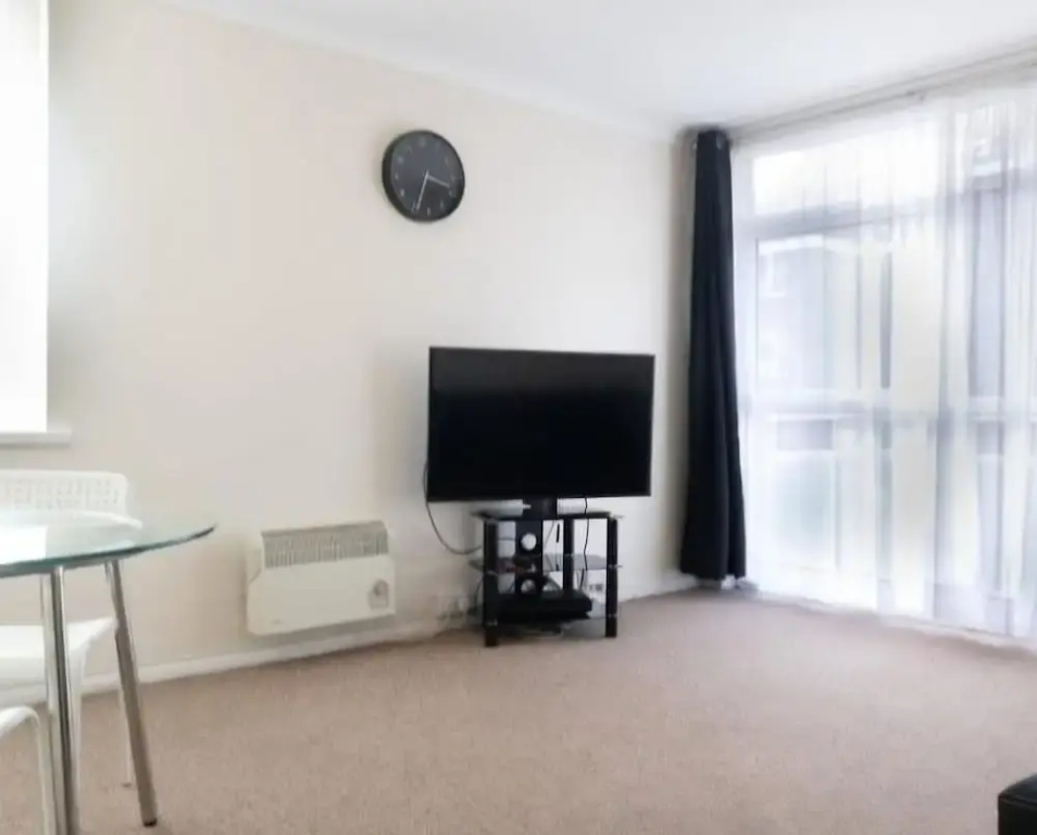 A 2-comfortable Bedroom Apartment