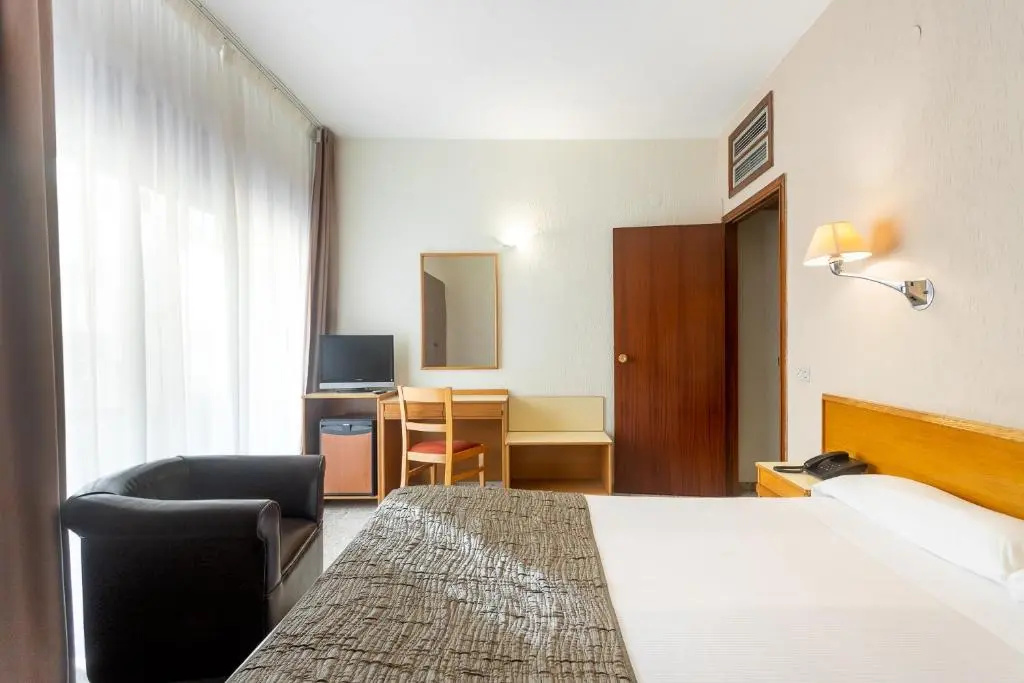 Hotel Leuka - Chambres