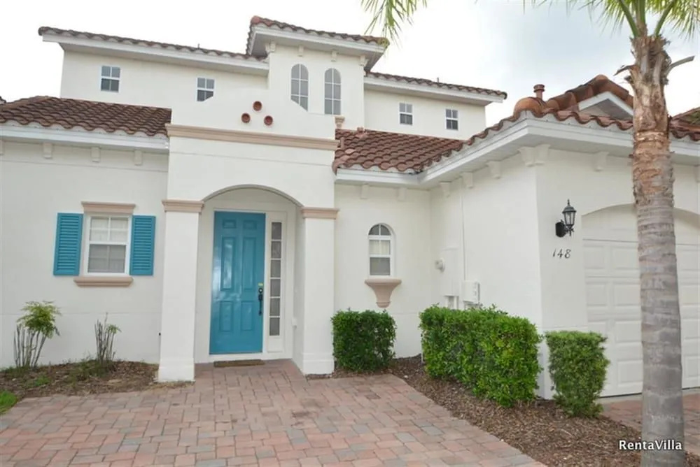 T148Bd Lemon Trees 4 Br Villa by RedAwning