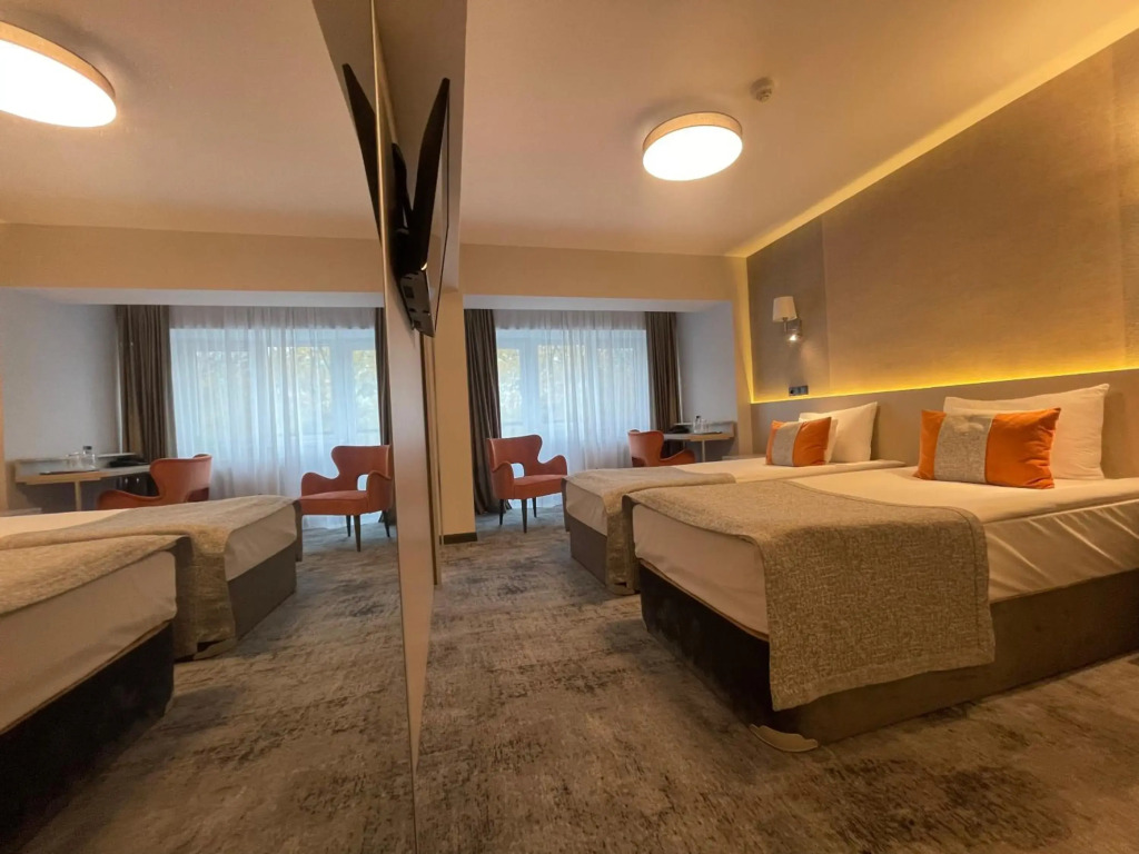 Univers (T) — фото 4