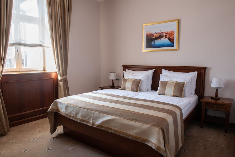 Hotel Stara Lika by null