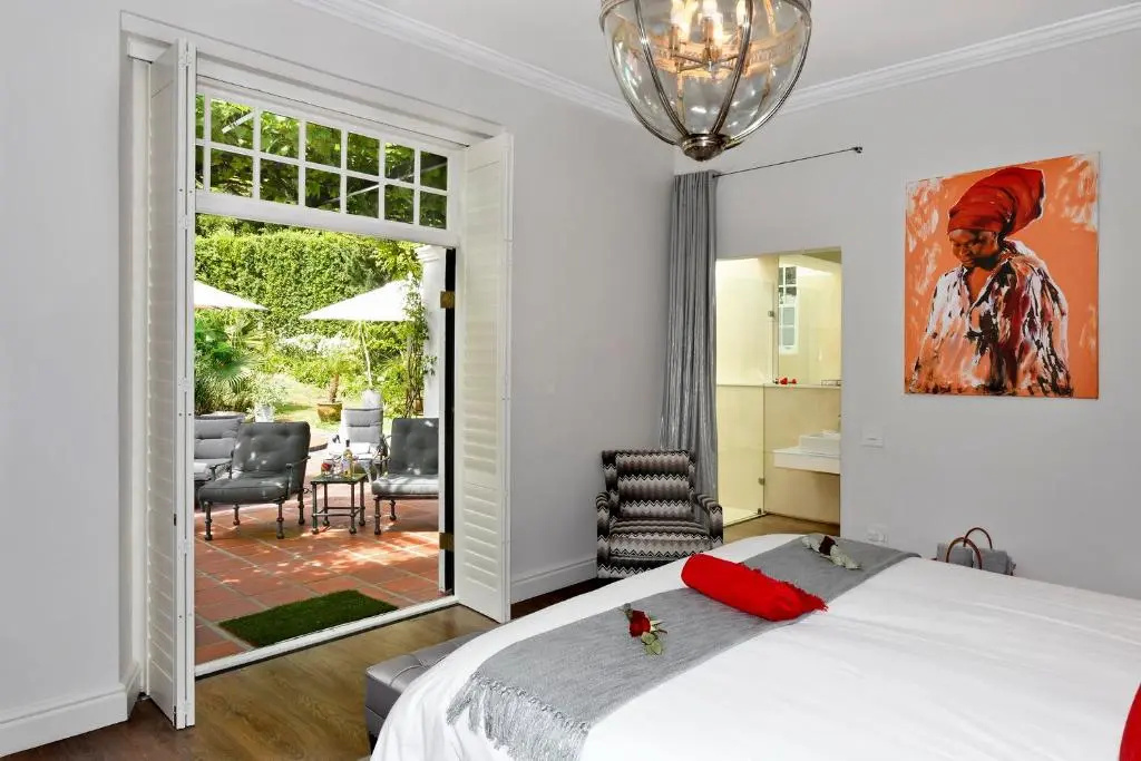 Superior Double room (full double bed)