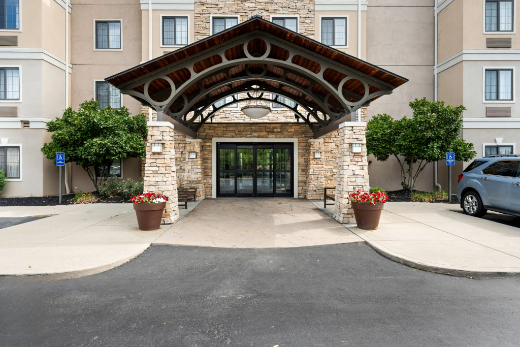 Staybridge Suites Cincinnati North by IHG