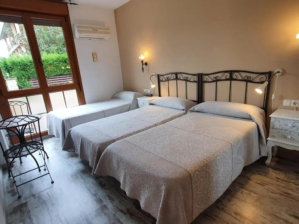 Hotel Acebos Arriondas - Chambres