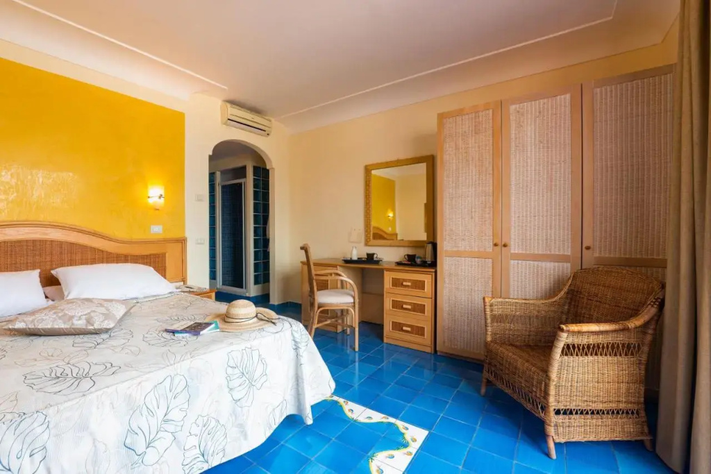 Hotel photo 40