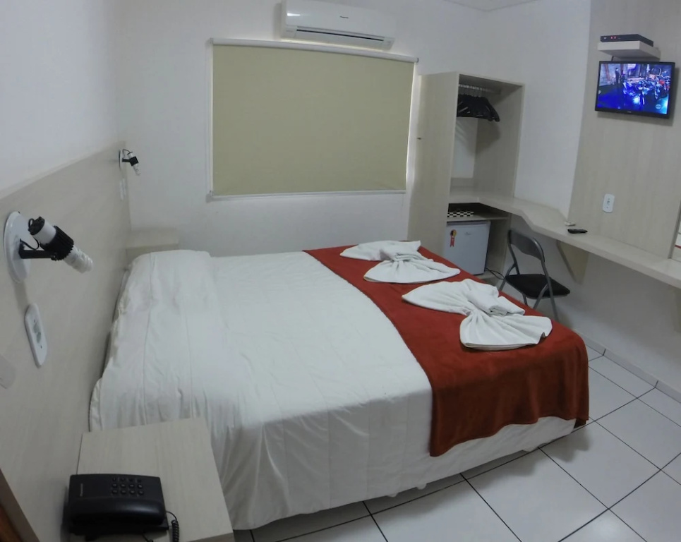 Economy Triple room