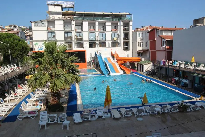 Hotel photo 8