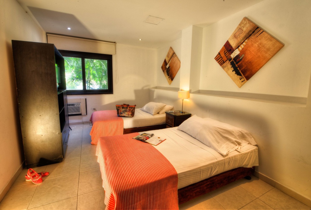 Hotel Santorini Kima Beach Resort — 3