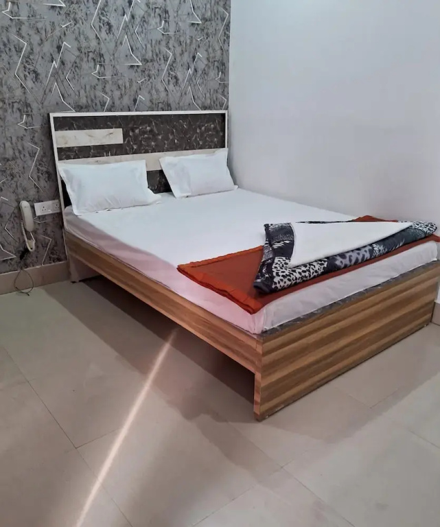 Standard Double Family room (full double bed)
