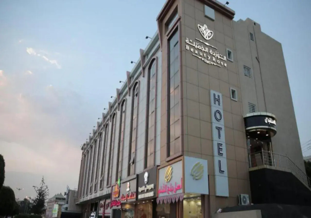 Beauty Rose Hotel
