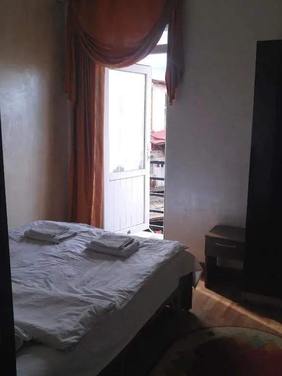 Standard Double room with balcony (full double bed)