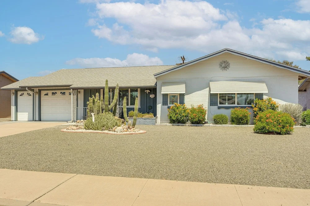 On Sun City South Golf Course! Quiet Home w/ Patio