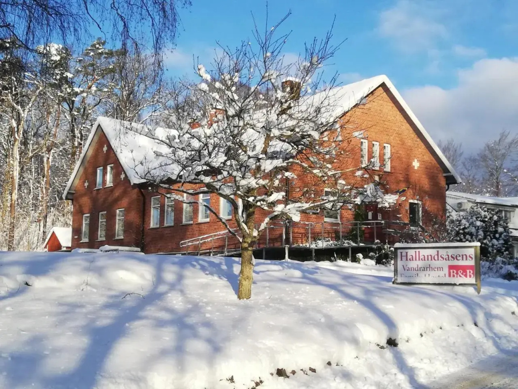 Hallandsåsen Hostel & B&B