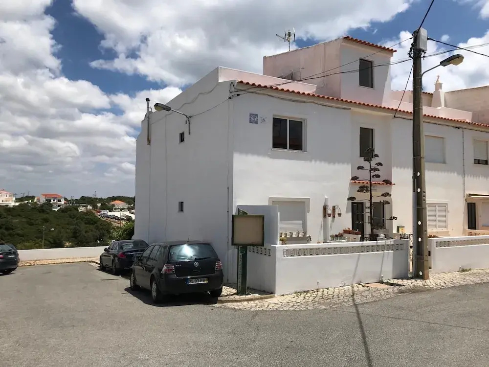 Charming Benagil Coastal Retreat