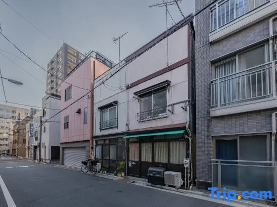 Between Asakusa and Akihabara / 4 Beds / Manga & Video Games / Private House