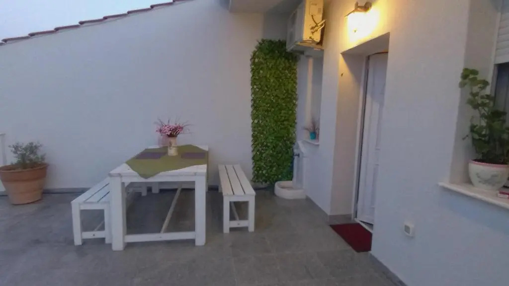 Maja House 2