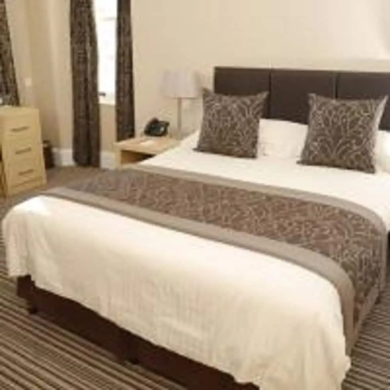 Burnett Arms Hotel - Chambres