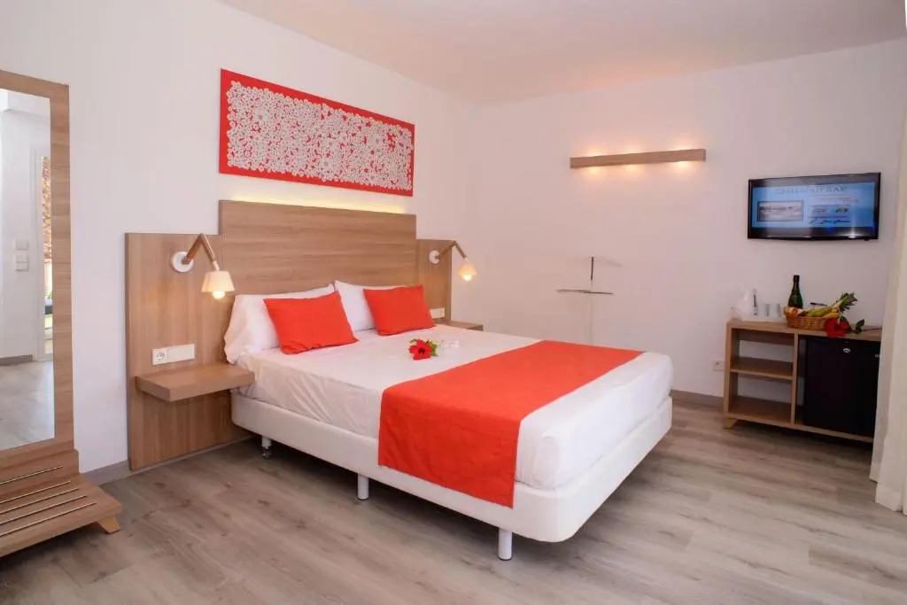 Cala Llenya Resort Ibiza - Hotel - Chambres